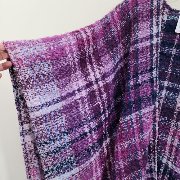 Woolrich super soft purple plaid blanket poncho with tassel trim one size - Picture 10 of 10
